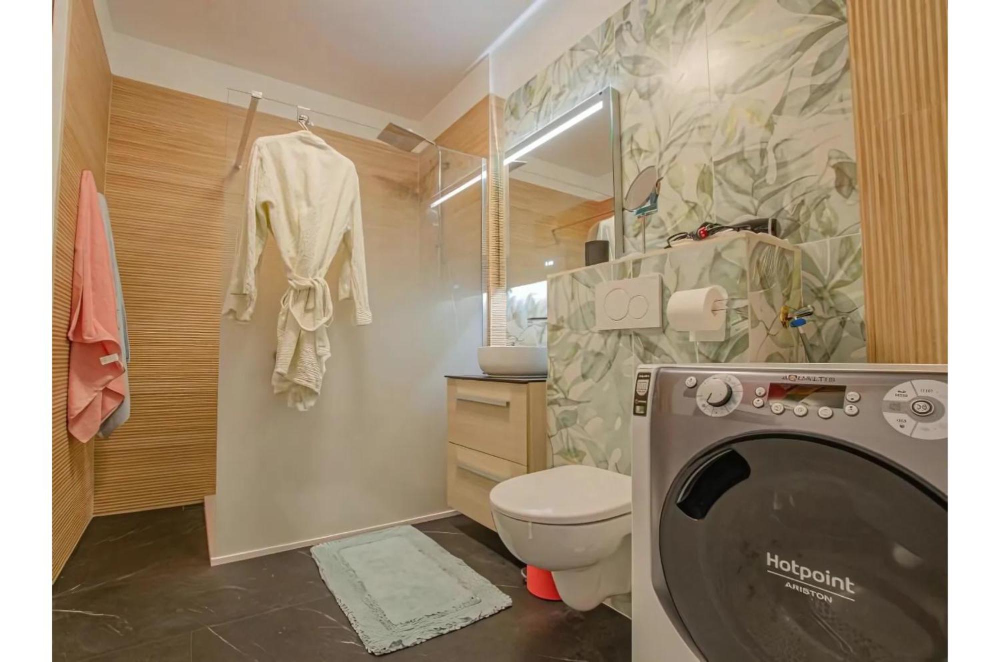 Superbe Appartement Au Coeur De Труа Экстерьер фото